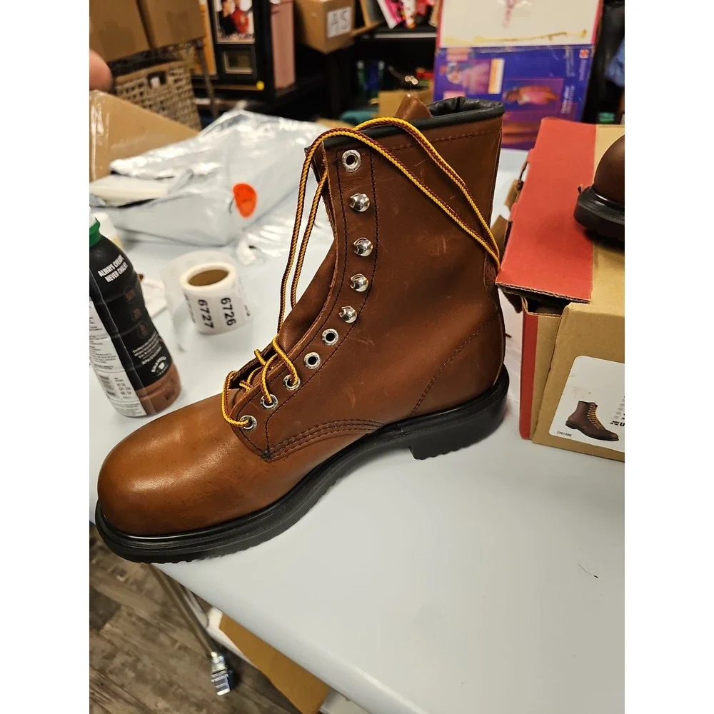 RED WING HERITAGE BOOTS SUPER SOLE #2233 Usa Made Size 8.5 New